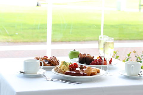 Stamford Grand Adelaide - Accommodation Search 8