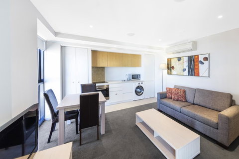 IStay Precinct Adelaide - Accommodation Search 13