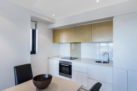 IStay Precinct Adelaide - Accommodation Search 14