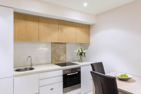 IStay Precinct Adelaide - Accommodation Search 8