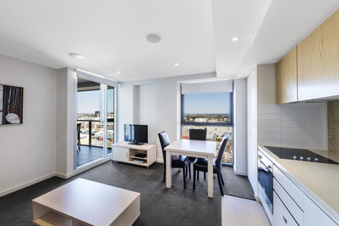 IStay Precinct Adelaide - Accommodation Search 5