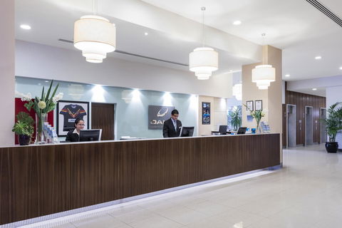 Oaks Glenelg Plaza Pier Suites - Accommodation Search 5