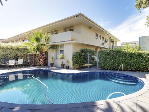 Glenelg Oasis Studios - Accommodation Search 2
