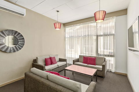 Adelaide Paringa - Accommodation Search 17