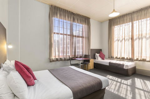 Adelaide Paringa - Accommodation Search 5