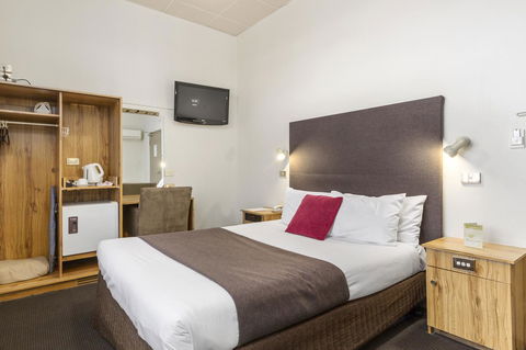 Adelaide Paringa - Accommodation Search 4