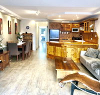 Superb Townhouse in North Adelaide - Accommodation Search