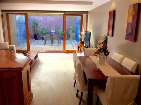 Superb Townhouse In North Adelaide - Accommodation Search 20