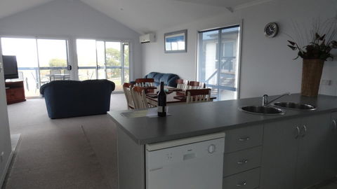 Kangaroo Island Bayview Villas - Accommodation Search 13