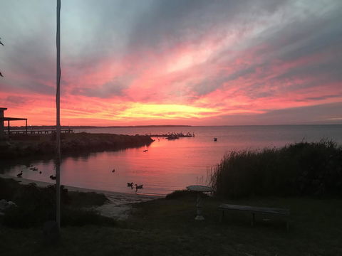 Hydeaway Bay - Own Private Bay + Kayaks - Accommodation Search 1