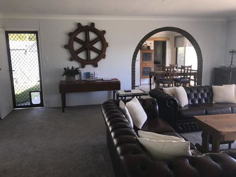 Hydeaway Bay - Own Private Bay + Kayaks - Accommodation Search 6