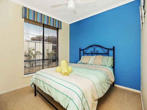 Lakeside - Encounter Bay - Accommodation Search 10