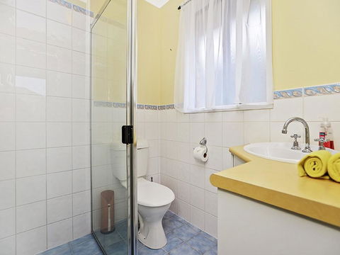 Lakeside - Encounter Bay - Accommodation Search 14