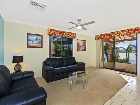 Lakeside - Encounter Bay - Accommodation Search 4