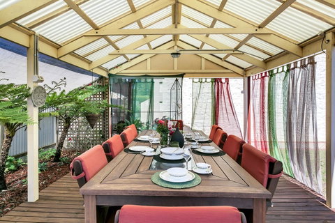 \'THE CHURCH\' Guest Home, Gawler Barossa Region - Accommodation Search 10