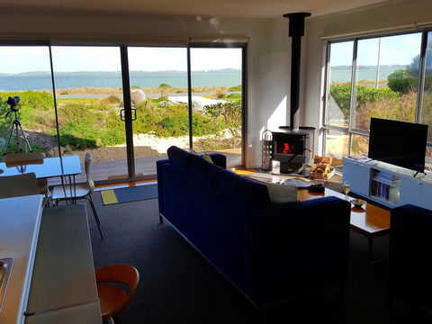 Coorong Waterfront Retreat - Accommodation Search 0