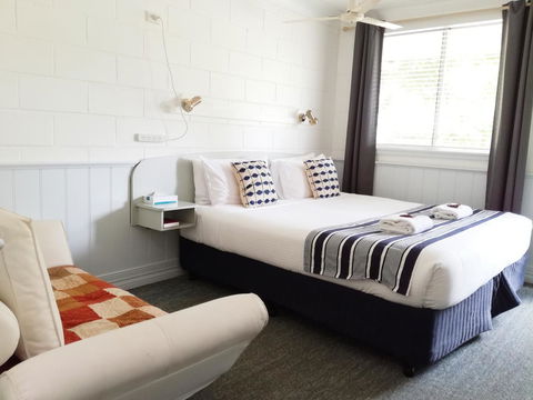 Arcadia Motel - Accommodation Search 25