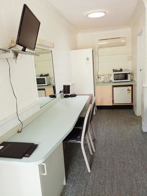 Arcadia Motel - Accommodation Search 26