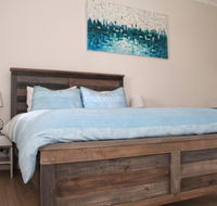 Smugglers Inn Studio Apartments - Accommodation Search