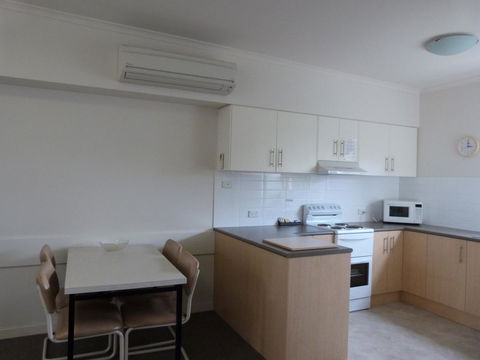 Glenelg Holiday Apartments - Corfu - Accommodation Search 7