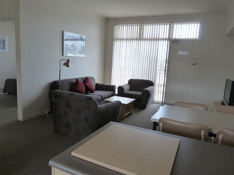 Glenelg Holiday Apartments - Corfu - Accommodation Search 6