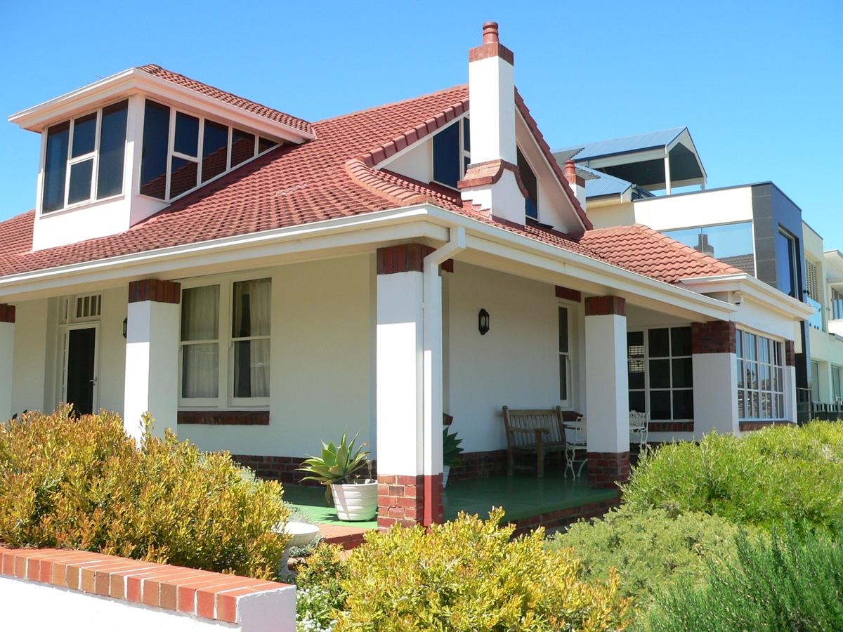  Accommodation Search
