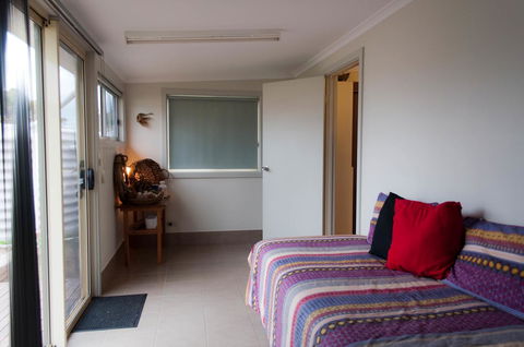 Admirals Inn - Accommodation Search 18