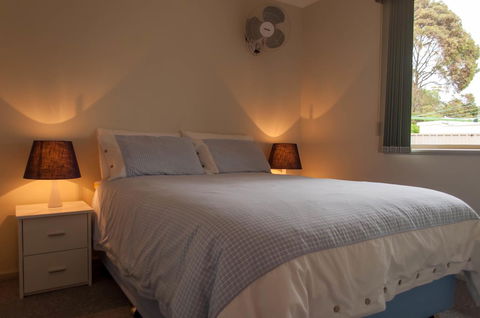 Admirals Inn - Accommodation Search 22