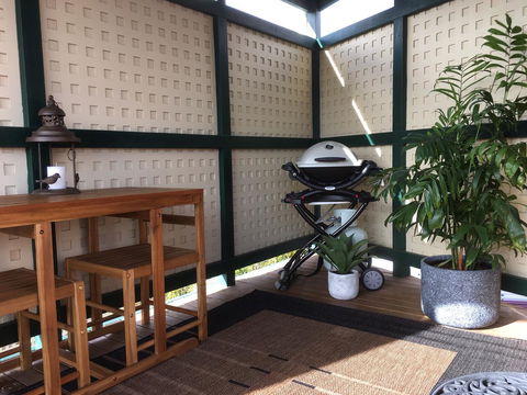 Wine And Roses Bed And Breakfast - Accommodation Search 37