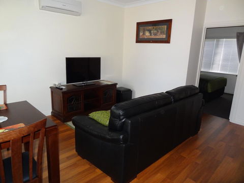 Hahndorf Oak Tree Cottages - Accommodation Search 7