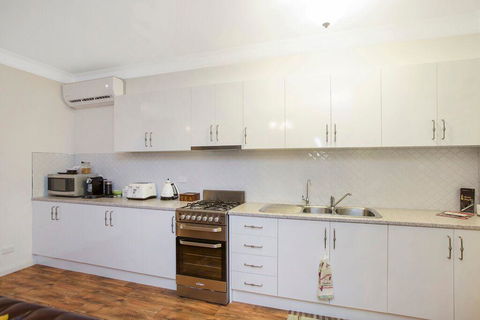 Hahndorf House B&B - Accommodation Search 7