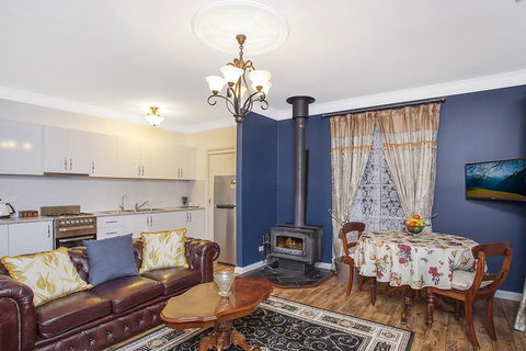 Hahndorf House B&B - Accommodation Search 6