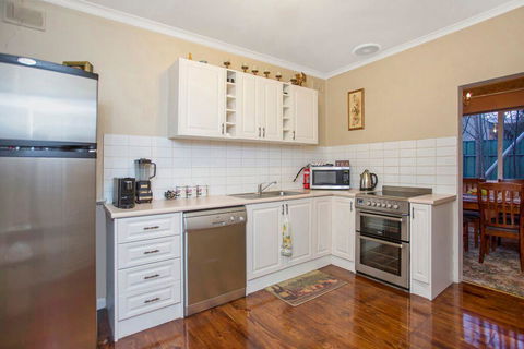 Hahndorf House B&B - Accommodation Search 22