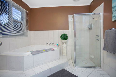 Hahndorf House B&B - Accommodation Search 26