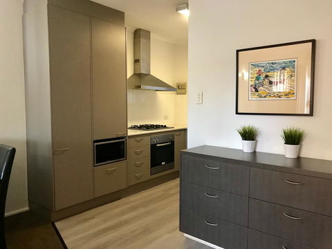 Adelaide DressCircle Apartments - Archer Street - Accommodation Search 1