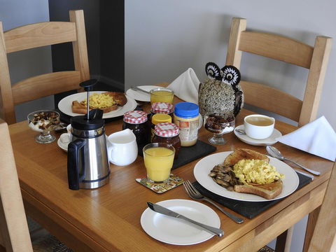 Rezare House Bed & Breakfast - Accommodation Search 30