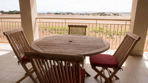 Rezare House Bed & Breakfast - Accommodation Search 19