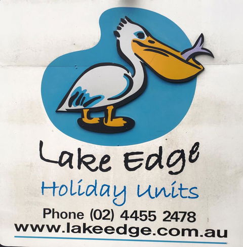 Lake Edge Apartments - Accommodation Search 30