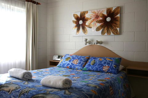 Lake Edge Apartments - Accommodation Search 26