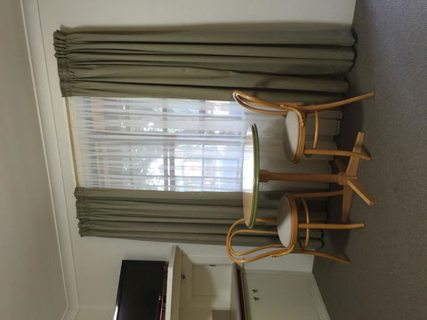 Ten Dollar Town Motel - Accommodation Search 33