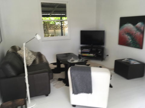 Hilltop Too - Accommodation Search 3