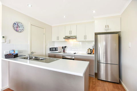 'Hope House' - Encounter Bay - Accommodation Search 2