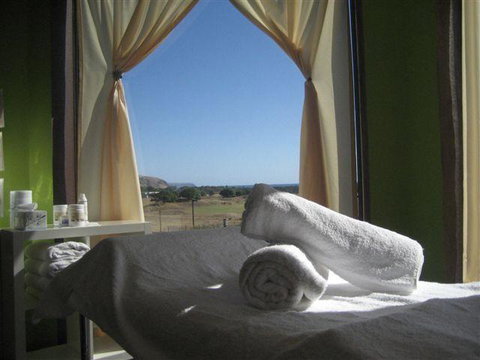 Lady Bay Hotel - Accommodation Search 13