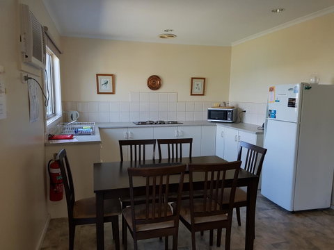 Marion Bay Holiday Villas - Accommodation Search 9