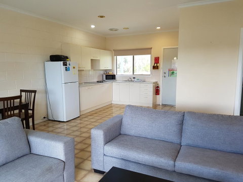 Marion Bay Holiday Villas - Accommodation Search 0