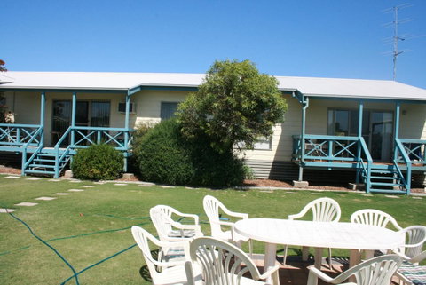 Marion Bay Holiday Villas - Accommodation Search 6