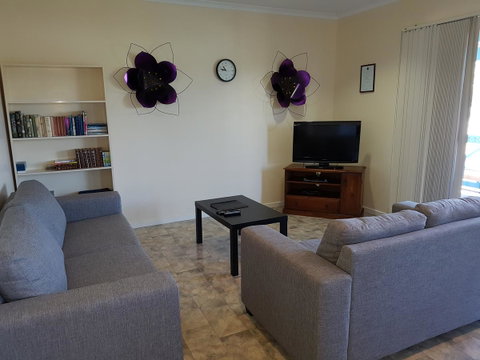 Marion Bay Holiday Villas - Accommodation Search 11