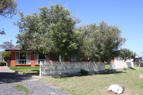 Maslin Beach House - Accommodation Search 19