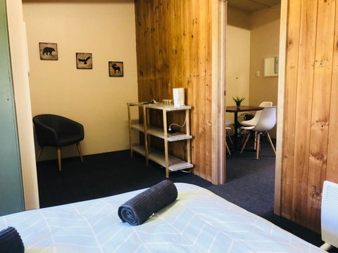 Longwood Retreat - Accommodation Search 12