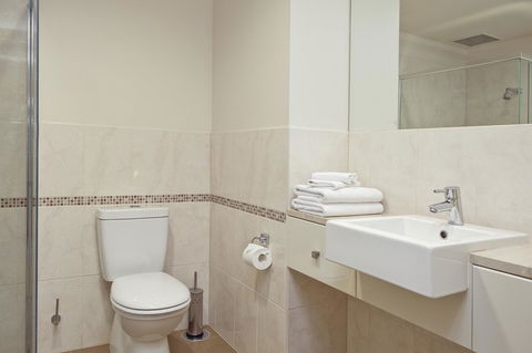 Port Lincoln Hotel - Accommodation Search 19